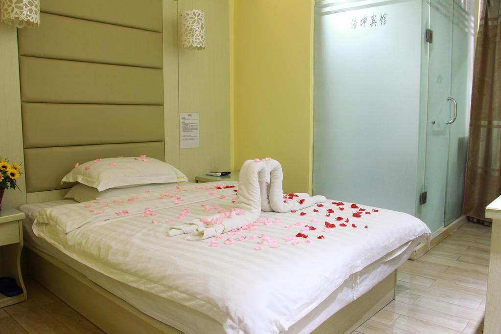 Yimi Inn Chen Clan Academy Metro Station Branch Guangzhou Eksteriør bilde